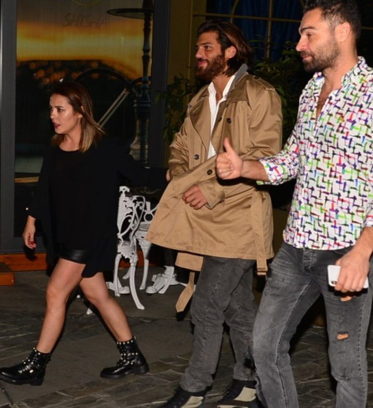Can Yaman ve Demet Özdemir'den samimi kareler! 13