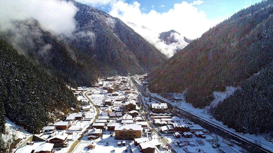 Uzungöl'de hayranlık uyandıran manzaralar! 4