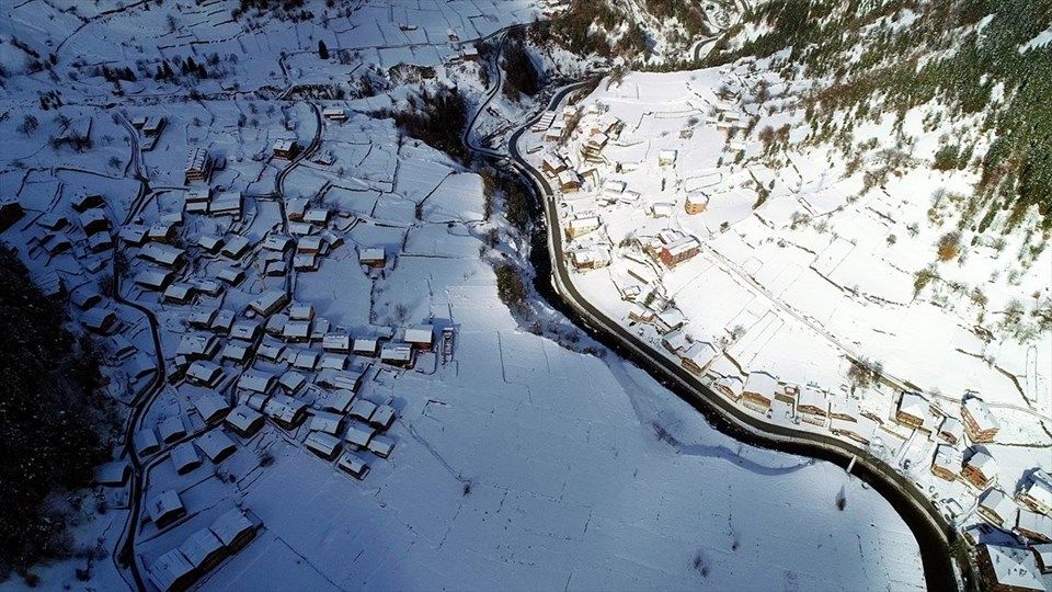 Uzungöl'de hayranlık uyandıran manzaralar! 7