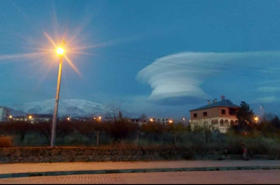 Bitlis'te halkı şaşkına çeviren görüntü! 2