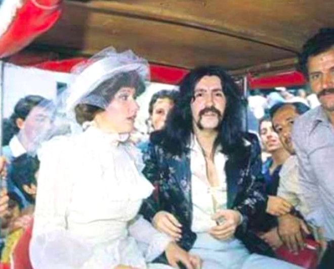 İki müzisyenin ayrılığının sebebi bir kadın! 11