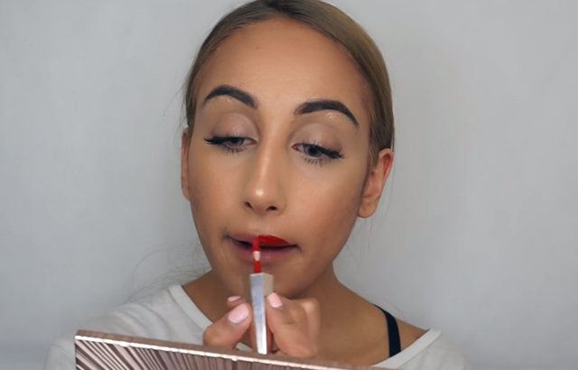 Ünlü Youtuber'dan eski sevgilisine büyük ders! 11