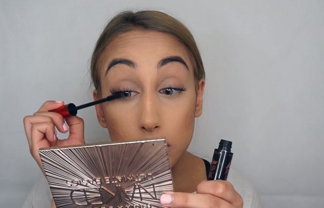 Ünlü Youtuber'dan eski sevgilisine büyük ders! 8