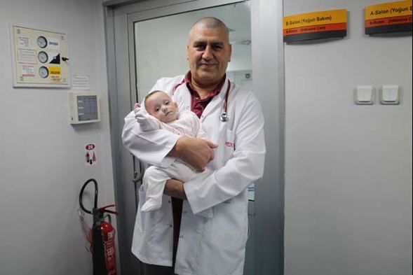 285 gram doğan Elçin yaşama sıkı sıkı tutundu! 3