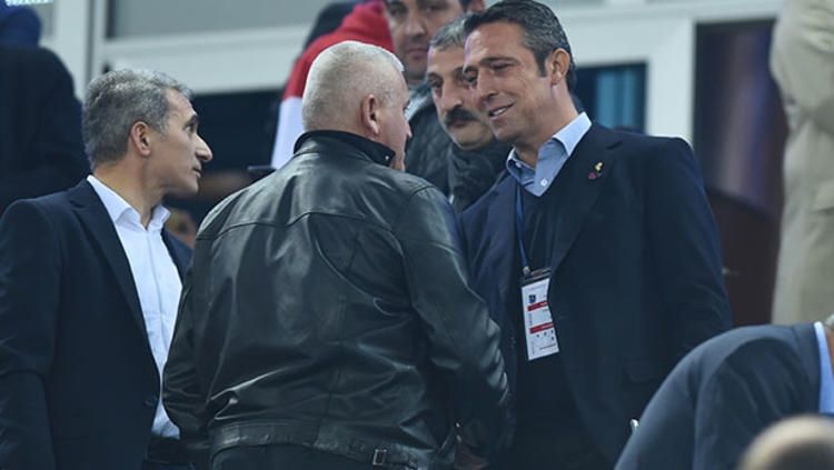 Ali Koç ve Ahmet Ağaoğlu tribünde birlikte oturdu! 1