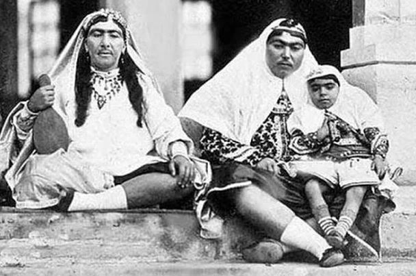 Bir dönemin en kıskanılan kadınıydı: İran Prensesi Qajar! 8