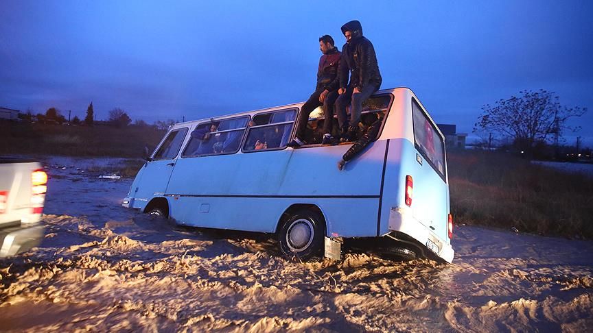 Edirne'yi sağanak yağış ve sel vurdu! 1