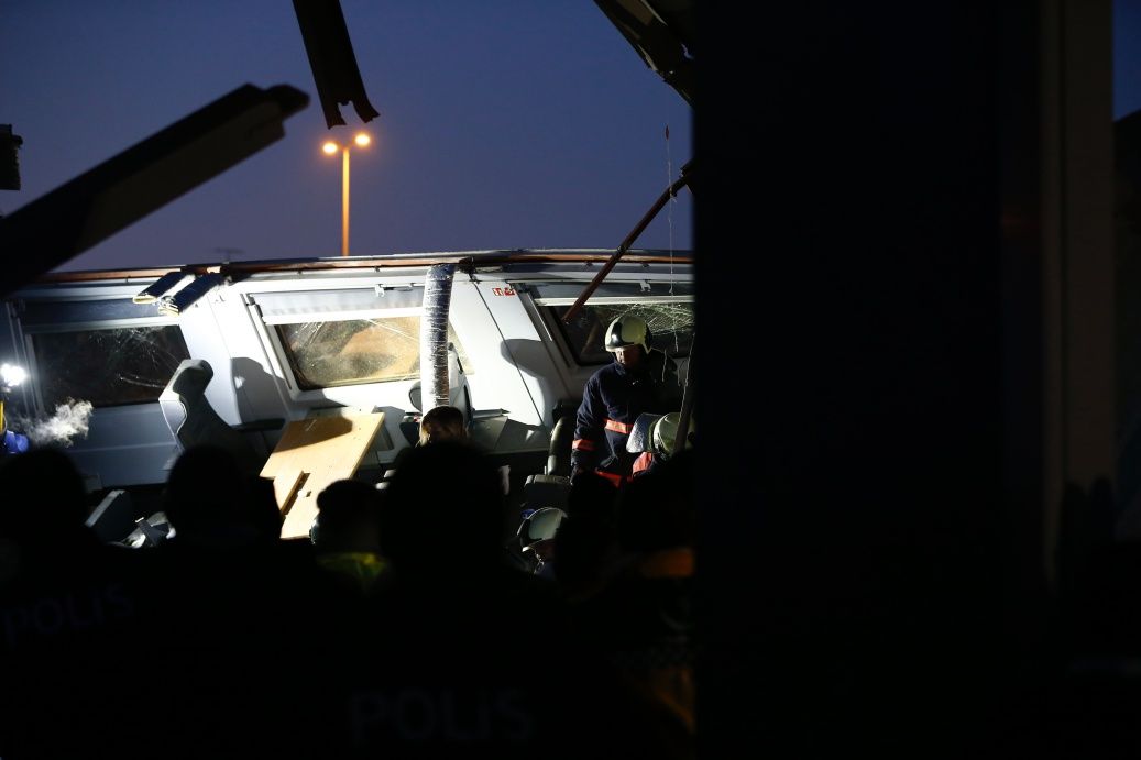 Görüntüler yaşanan dehşeti gözler önüne serdi! 29