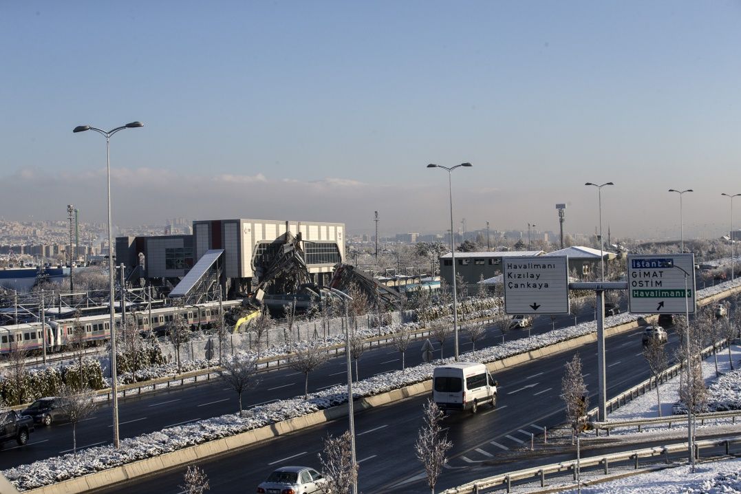 Görüntüler yaşanan dehşeti gözler önüne serdi! 40