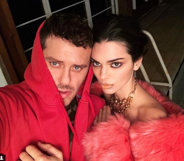 Türk ünlüden Kendall Jenner'a aşk mektubu! 4