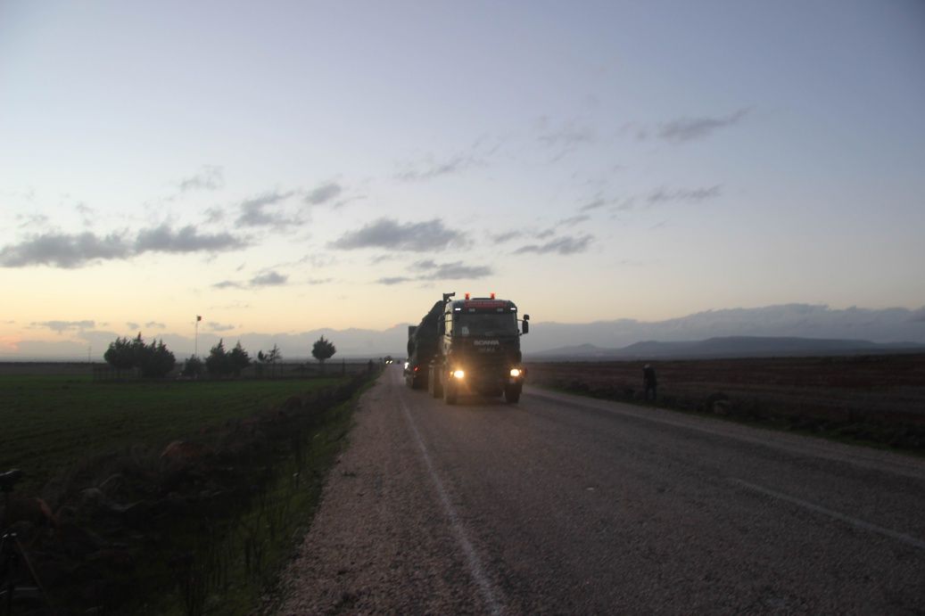 Sınır birliklerine tank ve zırhlı sevkiyatı sürüyor! 4