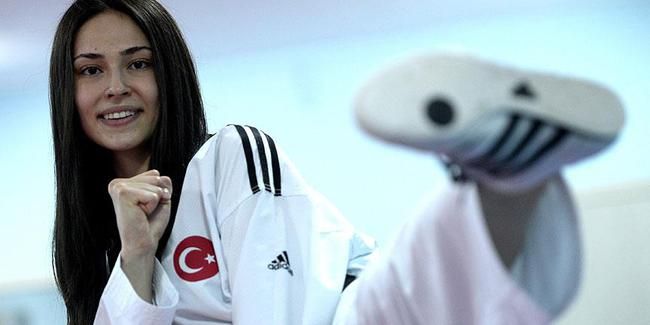 İrem Yaman 'Yılın En Stil Sahibi Kadını' ödülüne aday! 12