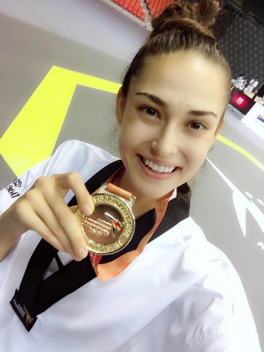 İrem Yaman 'Yılın En Stil Sahibi Kadını' ödülüne aday! 6