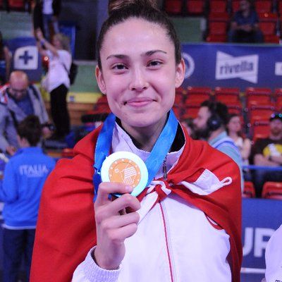 İrem Yaman 'Yılın En Stil Sahibi Kadını' ödülüne aday! 13