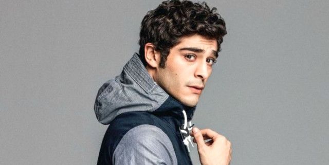 Burak Deniz yeni kız arkadaşıyla yakalandı! 17