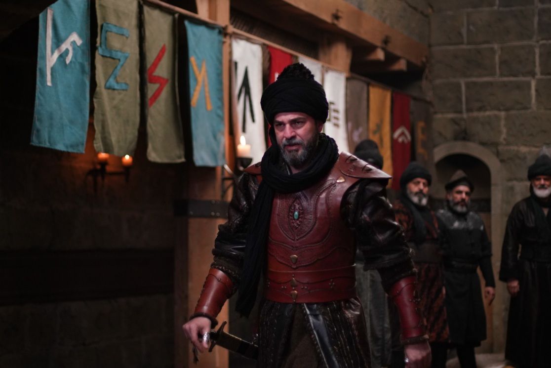 Diriliş Ertuğrul zirvedeki yerini kaptırmıyor! 7