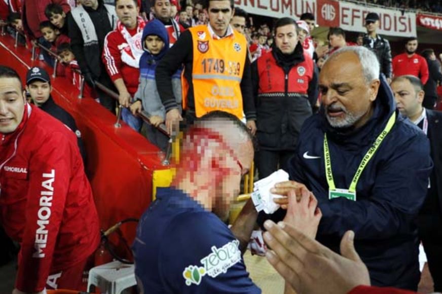 Antalya'da korkutan sakatlık! 4