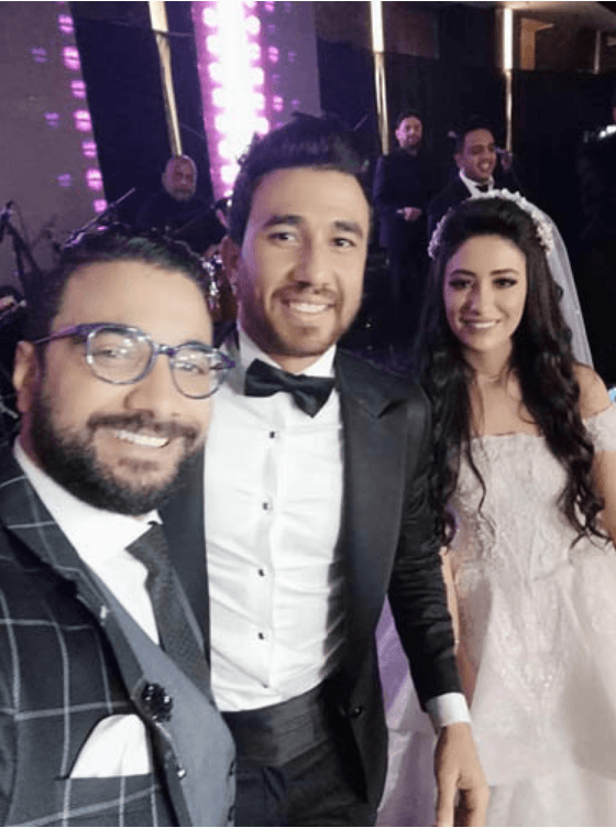 İmzayı attı, annesinin ayağını öptü! 5