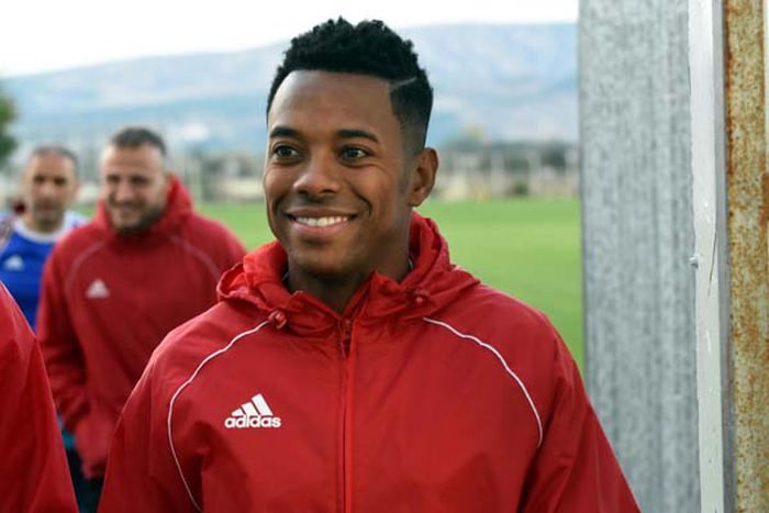 Avrupa, Robinho'yu konuşuyor! 2