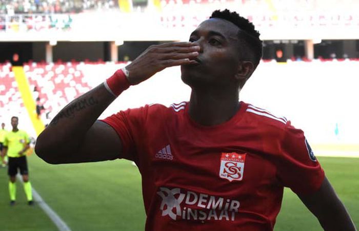 Avrupa, Robinho'yu konuşuyor! 5