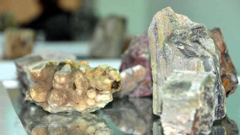 Erzurum'da rainbow taşı bulundu! 1