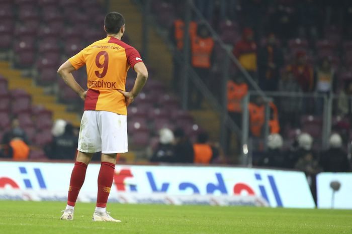 Stuttgart'tan flaş Eren Derdiyok açıklaması! 3