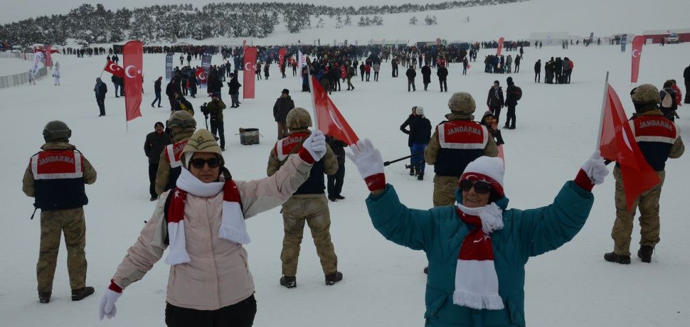 7'den 70'e herkes Sarıkamış şehitleri için toplandı! 7