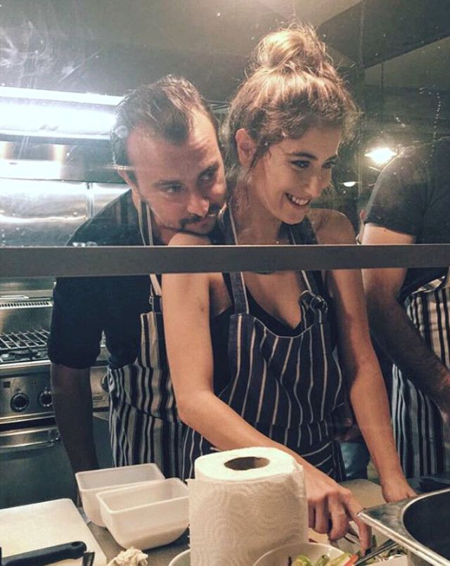 Ünlü çiftin davetiyesinde göze çarpan detay! 2