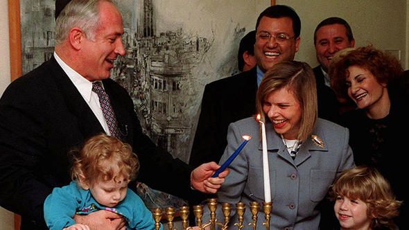 Netanyahu ailesinin skandalları bitmiyor! 10