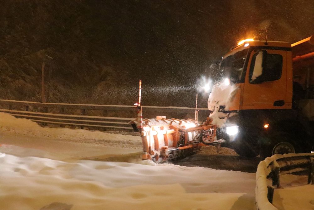 Bolu Dağı geçişi TIR ve kamyonlara kapatıldı... 6