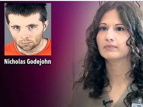 Çalınan hayatını geri almak için annesini öldürttü! 5