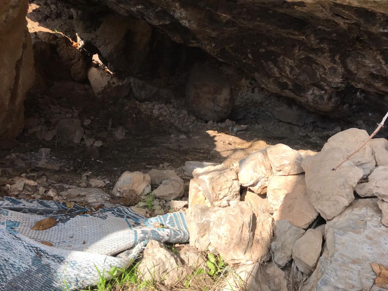 PKK'lı teröristlerin inleri imha edildi! 3