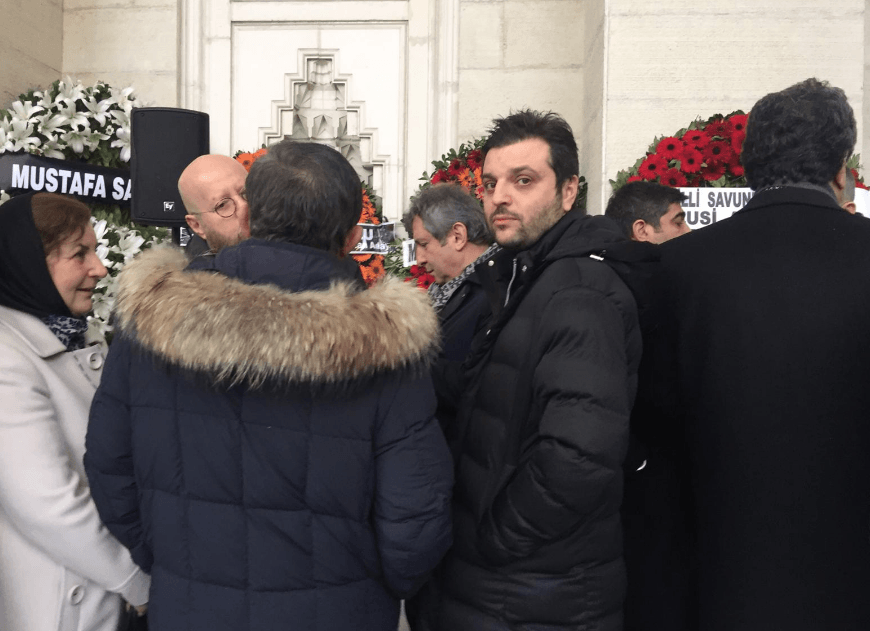 Hadi Özışık'ın babası son yolculuğuna uğurlandı! 7