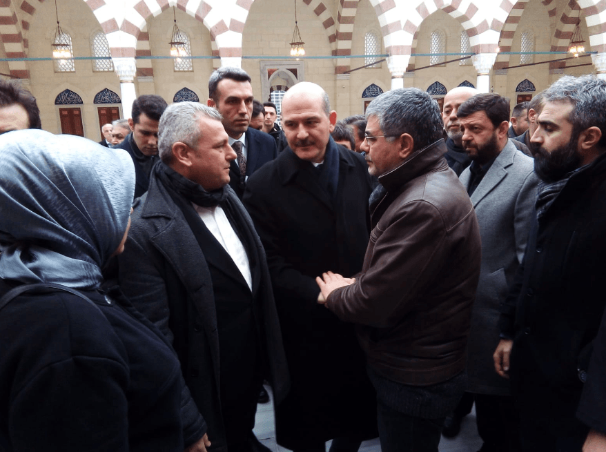 Hadi Özışık'ın babası son yolculuğuna uğurlandı! 4