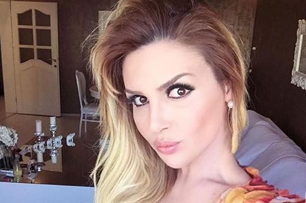 Ayşen Gruda'nın ölümü sanat dünyasını yasa boğdu! 9
