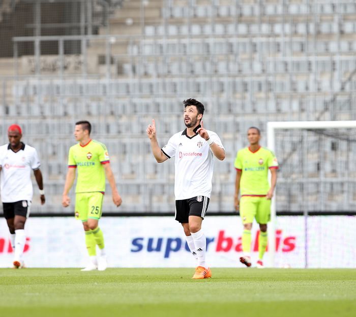 Tolgay Arslan transferinde sıcak saatler! 2