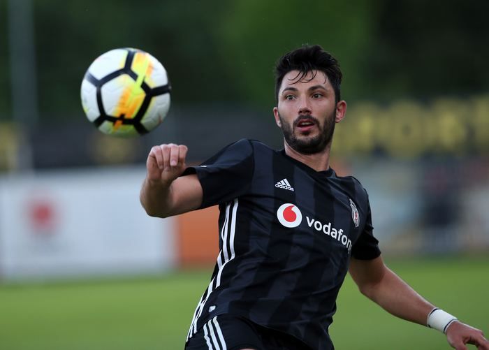 Tolgay Arslan transferinde sıcak saatler! 3