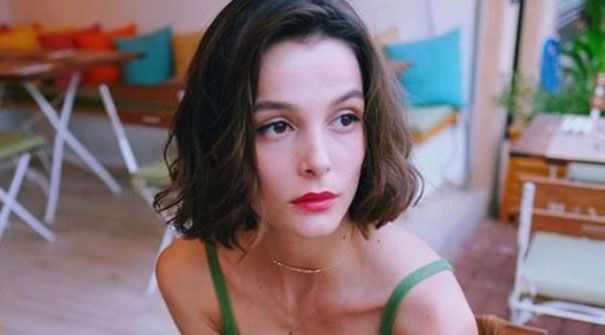Büşra Develi'nin aşktan yana yüzü gülmedi! 14