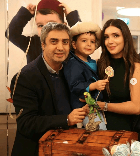 Polat Alemdar 7 yıllık evliliğini bitiriyor! 11