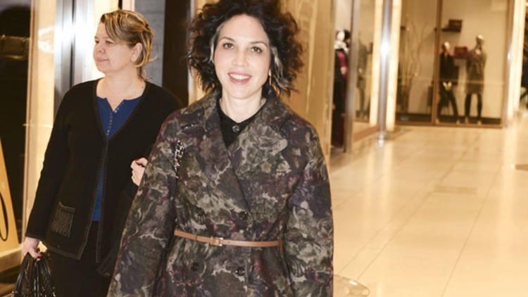 Ünlü iş kadını 50. yaşını direk dansı ile kutladı! 1