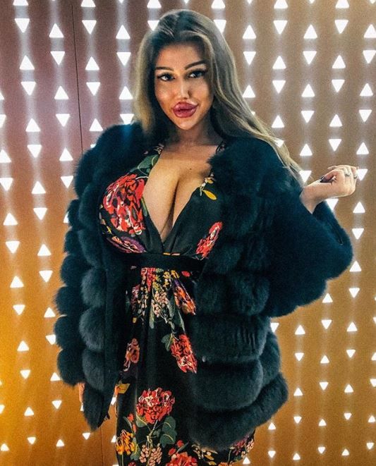 'Bombeli Barbie' estetiksiz olduğunu iddia etti! 2