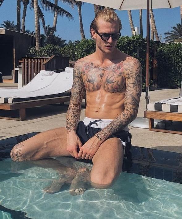 Loris Karius'dan kadın hayranlarını üzecek haber! 4
