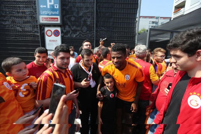 Galatasaray'da büyük değişim yolda! 10