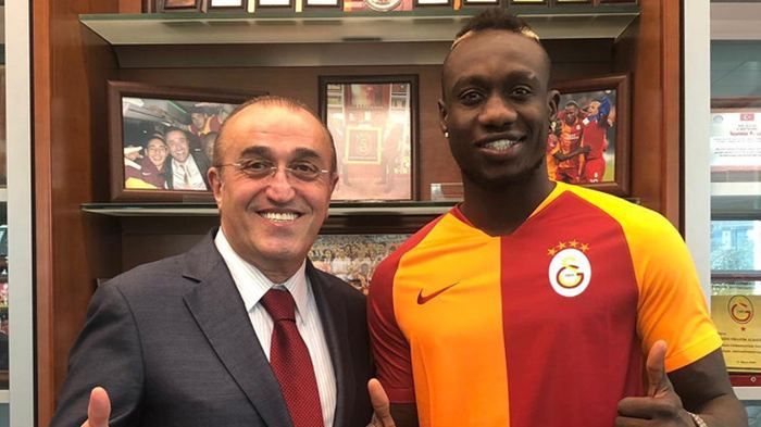 Kanarya yuvadan uçtu! Galatasaray ile anlaştı 1