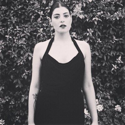 Aydan Şener'in kızı da kendisi gibi oyuncu çıktı! 1
