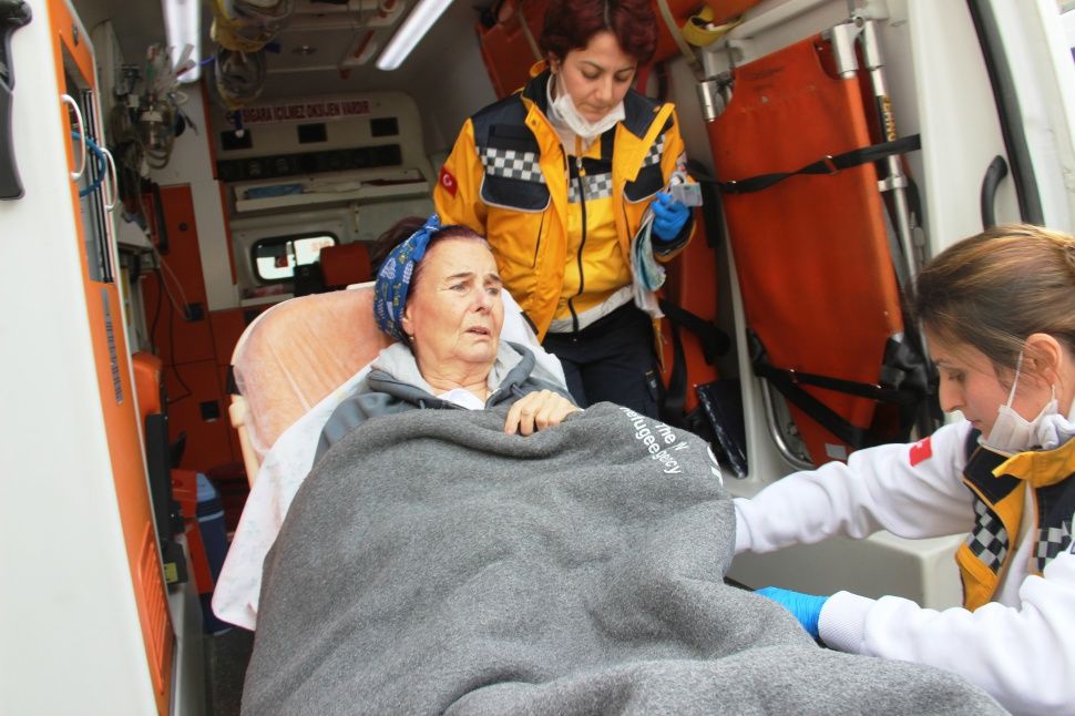 Fatma Girik yeniden hastaneye kaldırıldı! 2