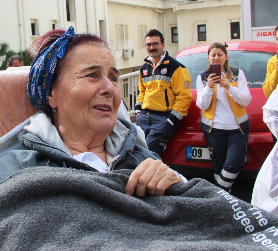 Fatma Girik yeniden hastaneye kaldırıldı! 1