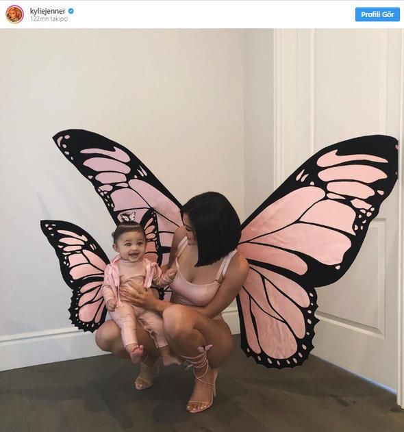 Kylie Jenner ve Ronaldo bir yumurtaya yenildi! 5