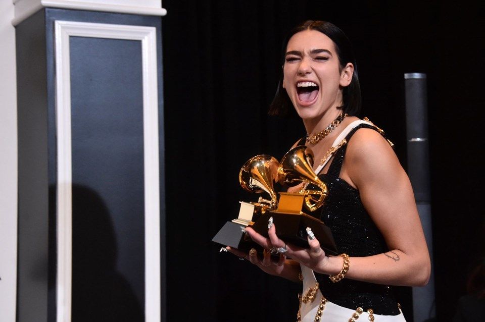 61. Grammy Ödülleri sahiplerini buldu! 4