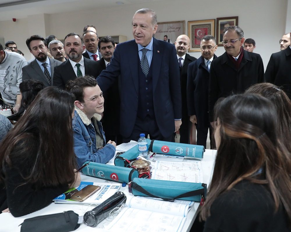 Erdoğan'dan millet kıraathanesi ziyareti... 8